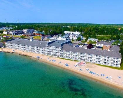 Hamilton Inn Select Beachfront Michigan