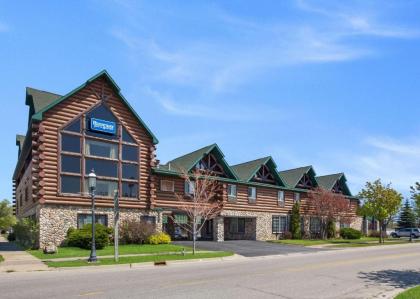 Rodeway Inn & Suites Mackinaw City – Bridgeview