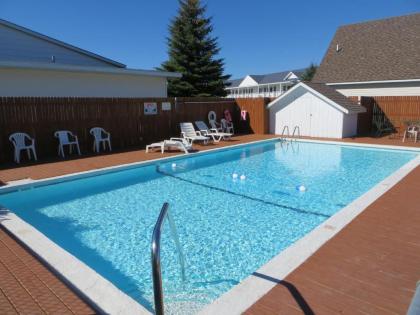 Bridgeview Motel - image 13