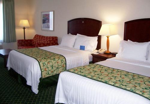 Fairfield Inn & Suites Macon - image 3