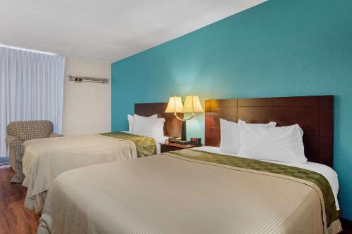 Suburban Extended Stay Hotel - main image