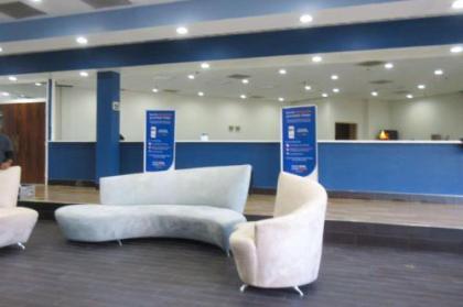 Suburban Extended Stay Hotel - image 2