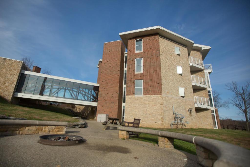 Clifty Inn - main image
