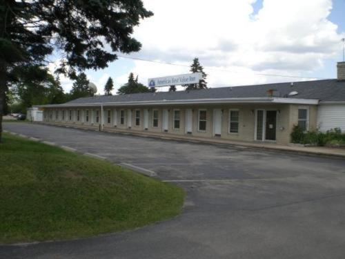 Americas Best Value Inn Mayflower - image 2