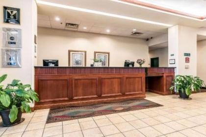 Clarion Suites at The Alliant Energy Center - image 3