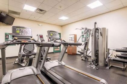 Clarion Suites at The Alliant Energy Center - image 5