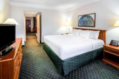 La Quinta by Wyndham Madison American Center - image 2