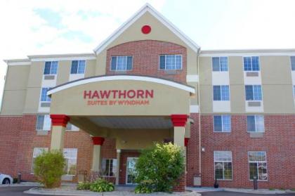 Hawthorn Suites by Wyndham Madison Fitchburg - image 2