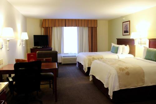 Hawthorn Suites by Wyndham Madison Fitchburg - image 5