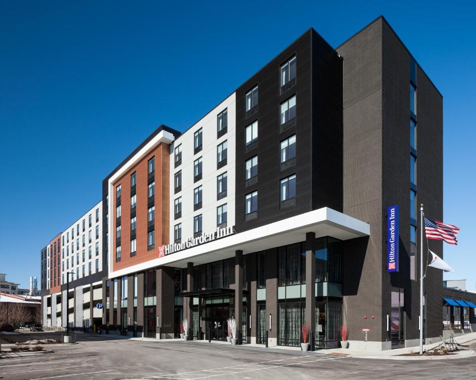 Hilton Garden Inn Madison Downtown WI - main image