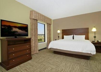 Hampton Inn & Suites Madisonville - image 11