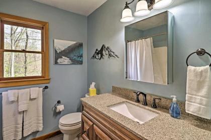Serene Mountain Mist Retreat with Deck and Hot Tub! - image 15