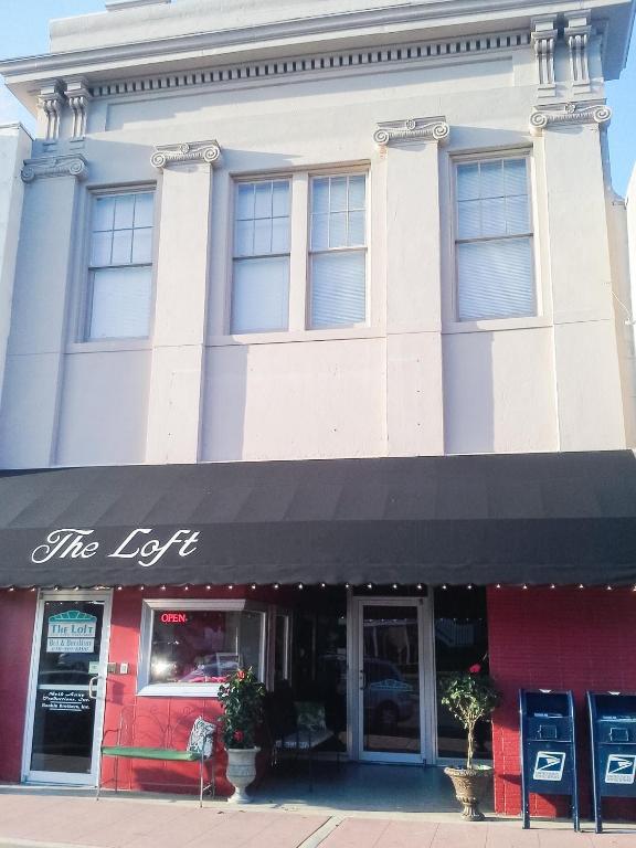 The Loft on the Square - main image