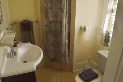 Banyan Tree B&B Retreat - image 11