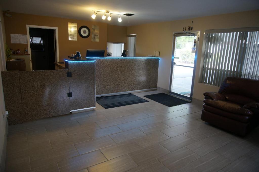 Budget Inn Malvern - image 2