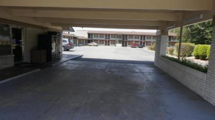 Budget Inn Malvern - image 8