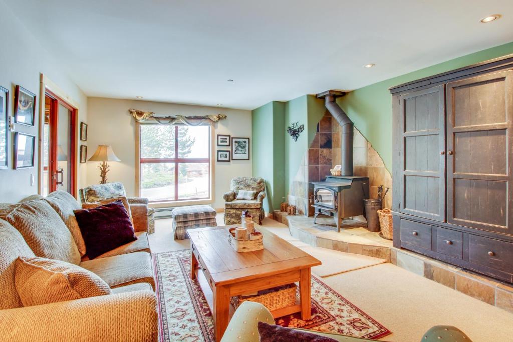 Aspen Creek 222 - main image
