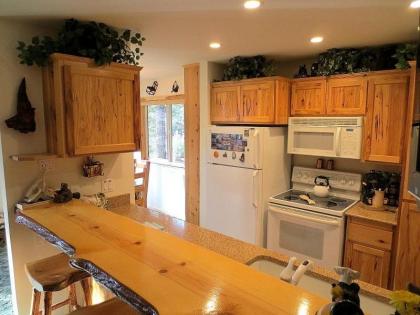 141 Premium Condo - image 5