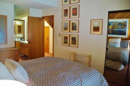 Beautiful Snowcreek Condo #283 - image 4
