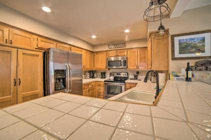 Snowcreek Resort Condo with Deck at Mammoth MTN - image 12