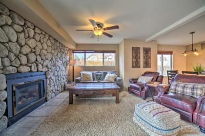 Snowcreek Resort Condo with Deck at Mammoth MTN - image 6