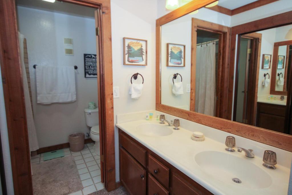 Mountainback #50 pet friendly - image 7