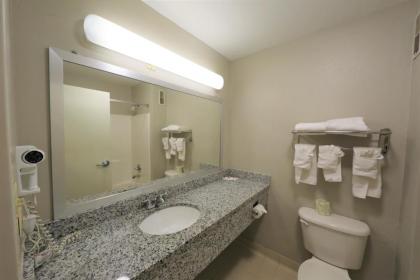 Days Inn by Wyndham Manassas - image 12