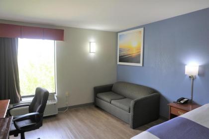 Days Inn by Wyndham Manassas - image 17