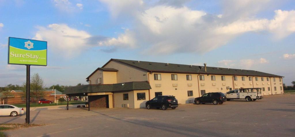 SureStay Hotel by Best Western Manchester - main image