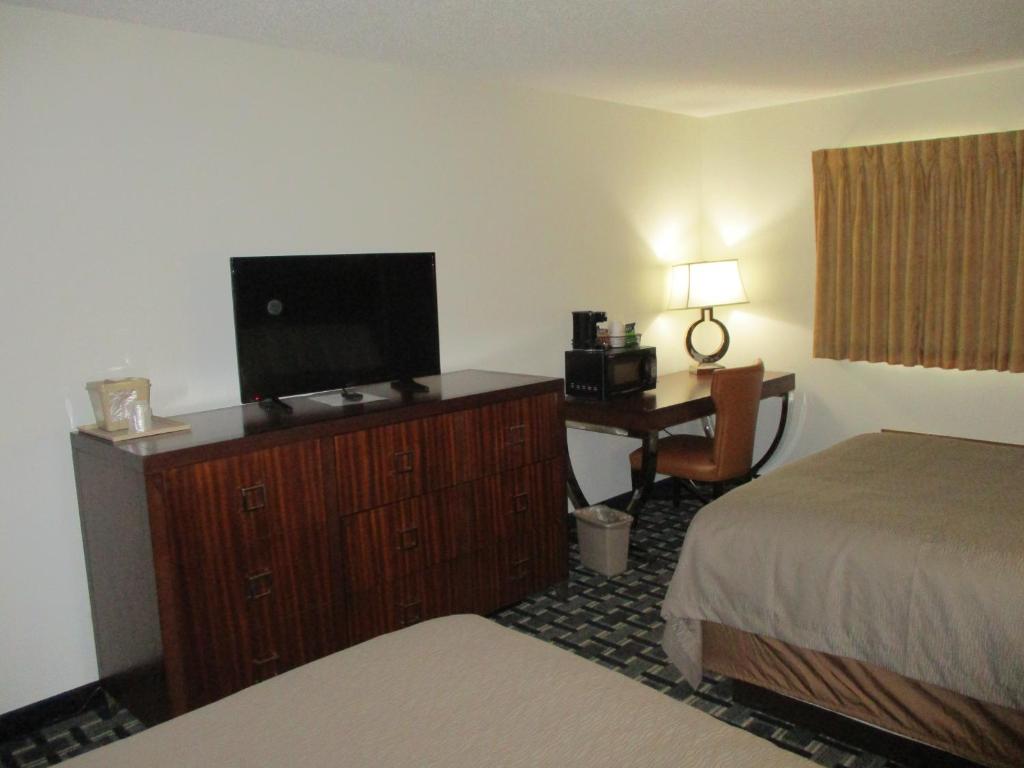 SureStay Hotel by Best Western Manchester - image 4