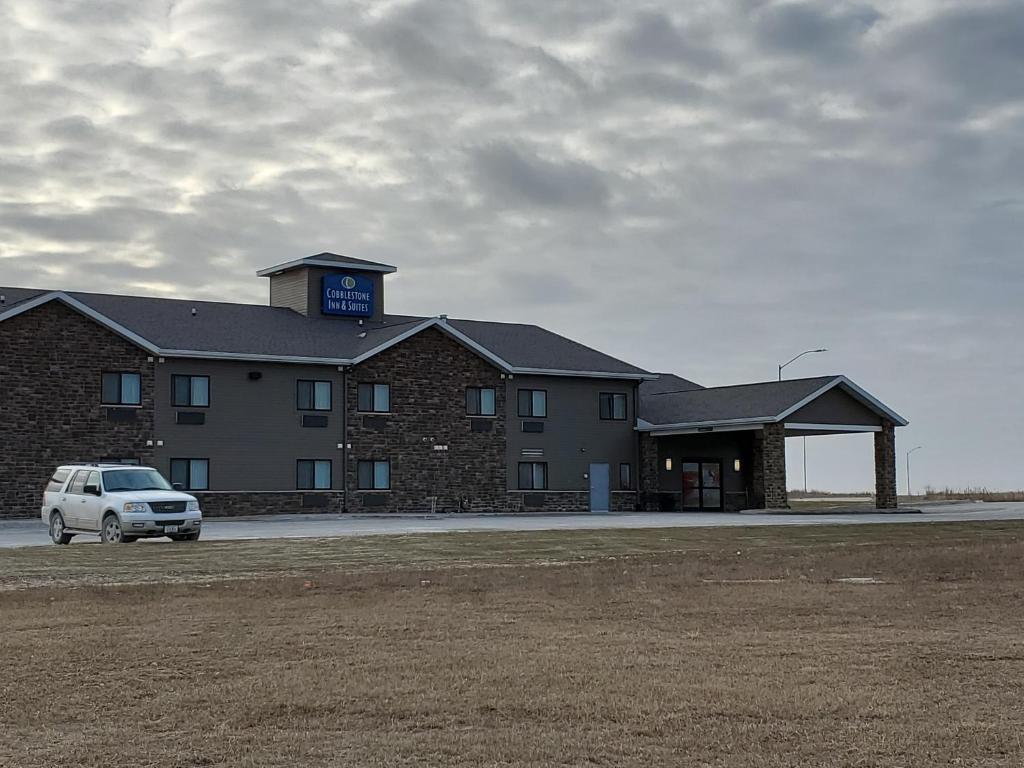 Cobblestone Inn & Suites – Manchester - main image
