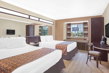 Microtel Inn & Suites by Wyndham Manchester - image 8