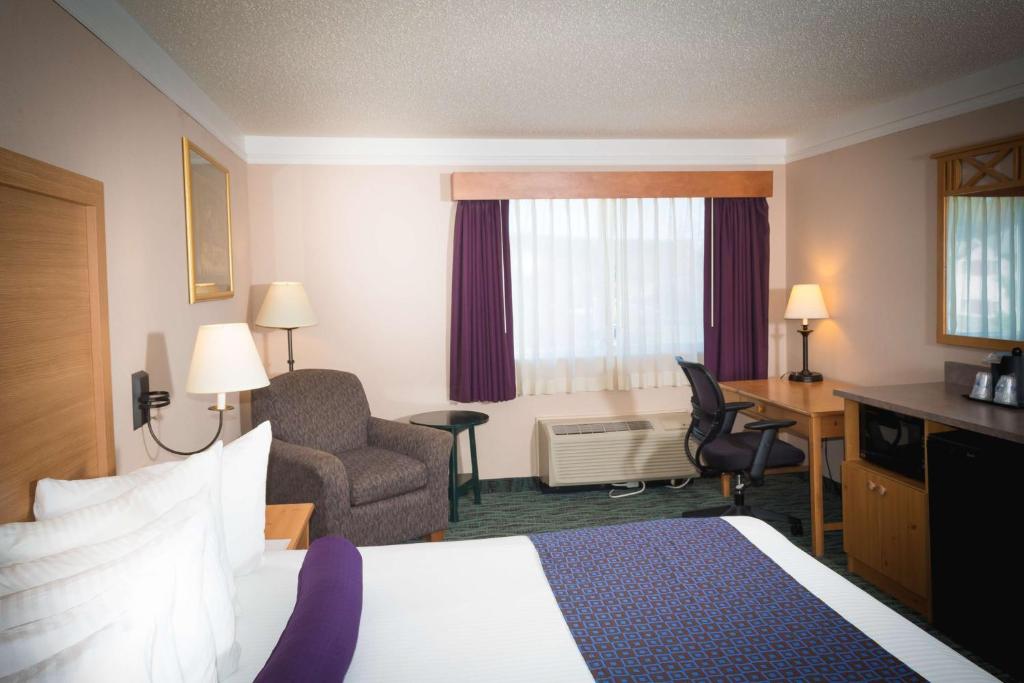 Best Western PLUS Executive Court Inn & Conference Center - image 3