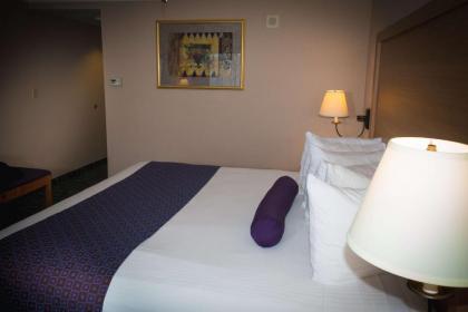 Best Western PLUS Executive Court Inn & Conference Center - image 5