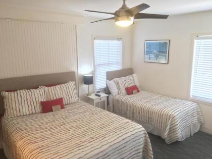 The Sea View Inn At The Beach - image 10