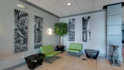 Holiday Inn At the Campus an IHG Hotel - image 10
