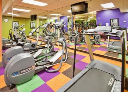 Holiday Inn At the Campus an IHG Hotel - image 13