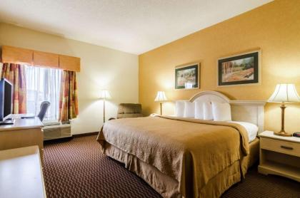 Quality Inn & Suites Manhattan - image 2