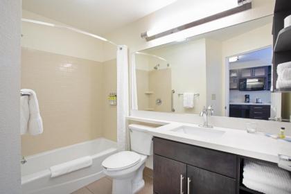 Candlewood Suites Manhattan an IHG Hotel - image 12
