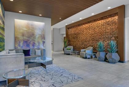 Courtyard by Marriott Manhattan - image 9