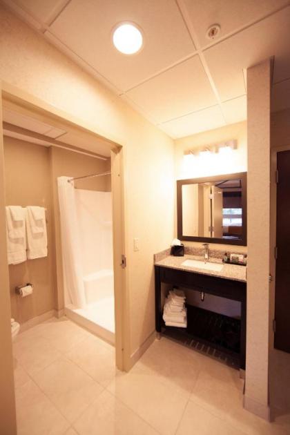 Warehouse Hotel at The Nook - image 8