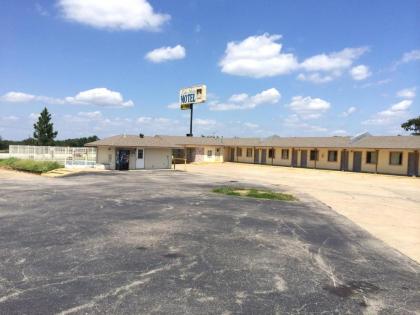 Lake Shore Motel - image 9