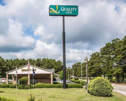 Quality Inn Manning I-95