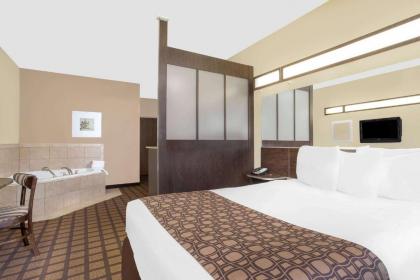 Microtel Inn & Suites Mansfield PA - image 6