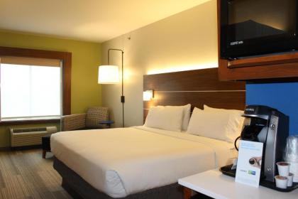 Holiday Inn Express Hotel & Suites Mansfield an IHG Hotel - image 19