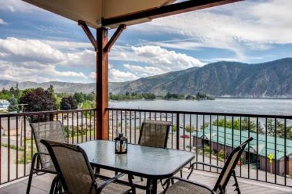Breezy Lake Chelan Condo with Pool and Hot Tub Access!