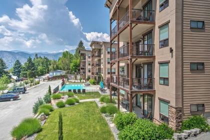 Lake Chelan Condo with Resort Pool and Hot Tub!