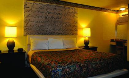 Travelers Inn Manteca - image 6