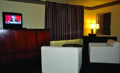 Travelers Inn Manteca - image 9