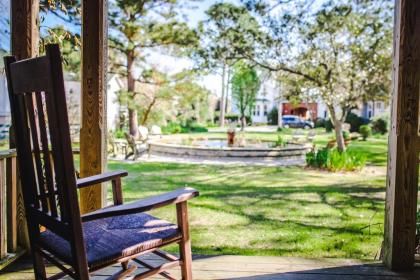 Roanoke Island Inn - image 12